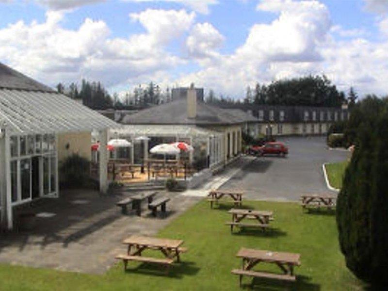 Connemara Gateway Hotel Oughterard Luaran gambar